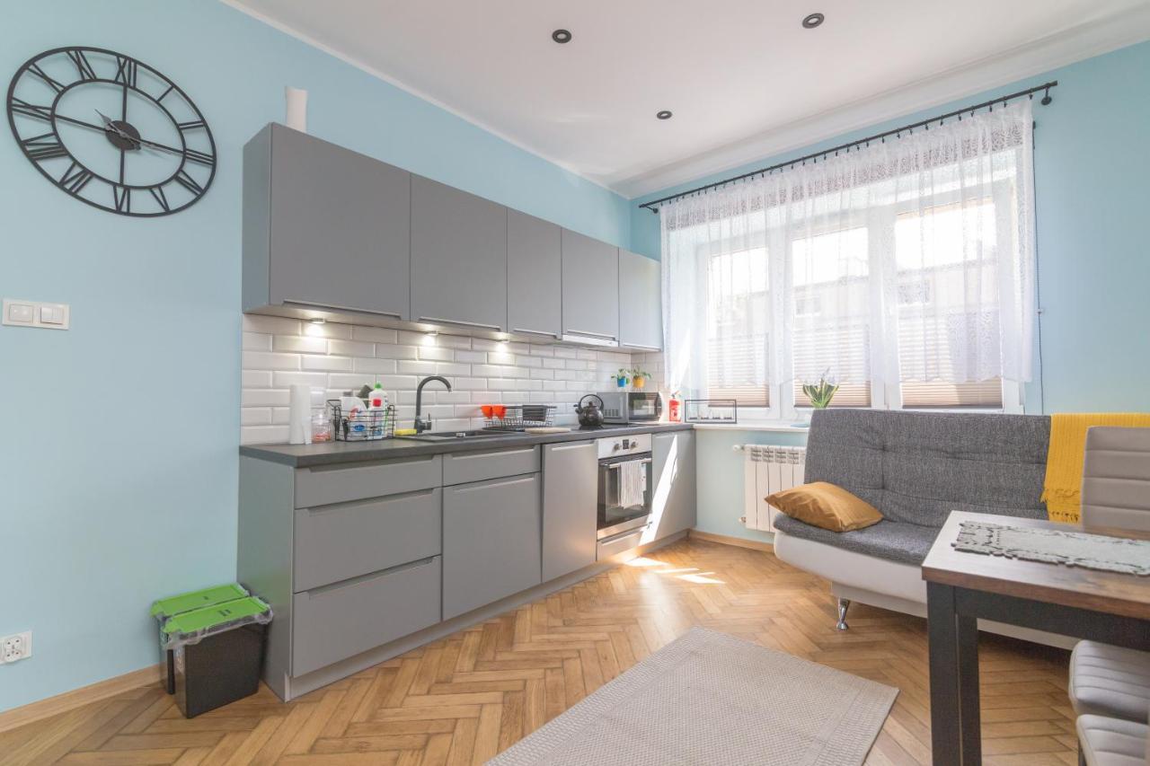 Apartament Z Jacuzzi Хель Екстер'єр фото